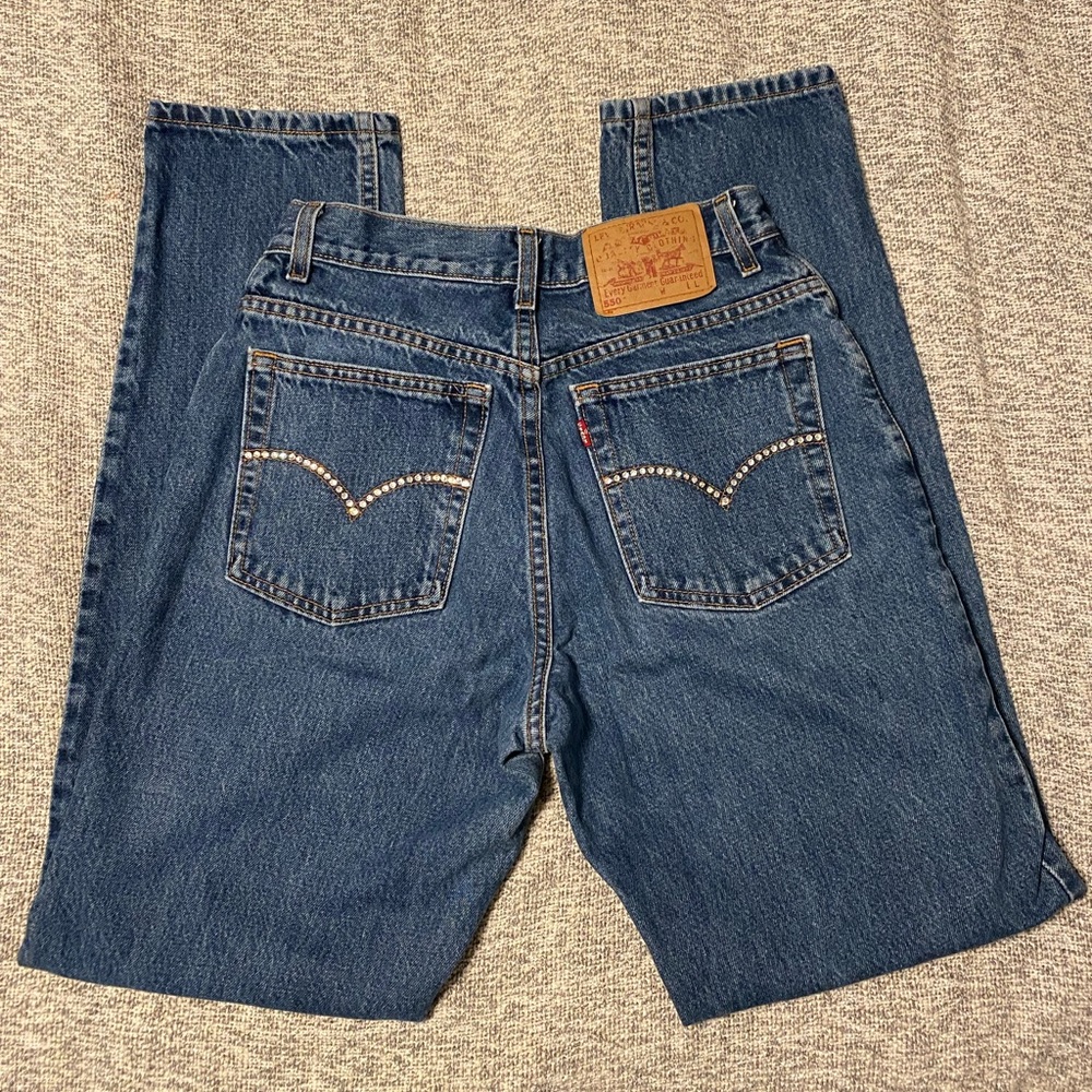 Custom vintage Levi’s 🦋